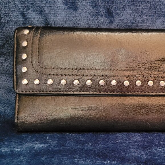 Reaction by Kenneth Cole Leather Wallet - Picture 1 of 11